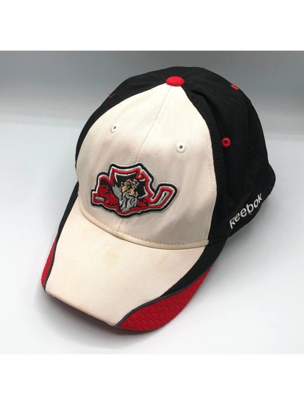Vintage Portland Pirates Hockey Reebok Stretch Fit Hat Size L/XL AHL Cap